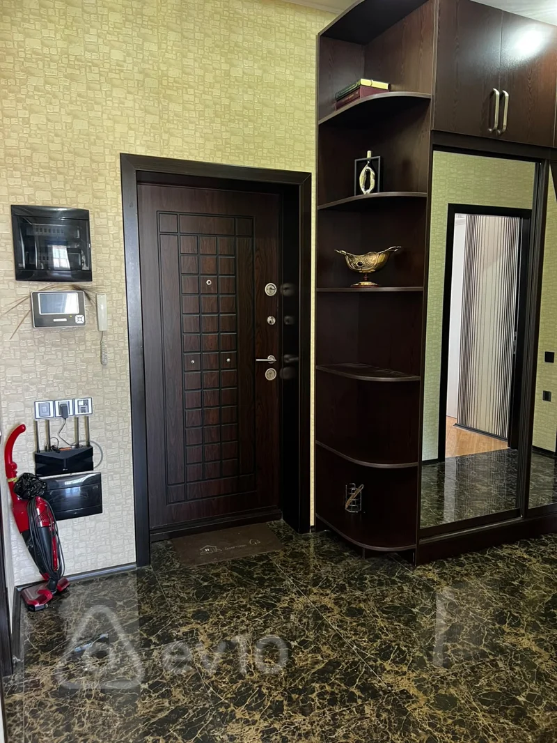 3 otaqlı mənzil, 1100 m², Xətai — kirayə — Mənzil, Bakı (12)