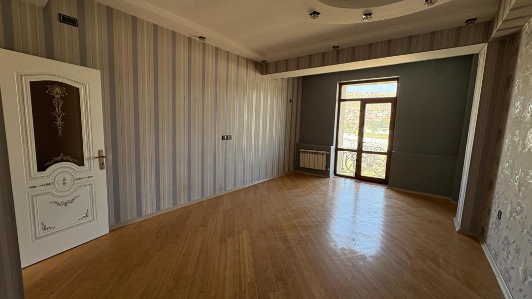 Satılır 3 otaqlı yeni tikili 130 m² — Mənzil, Bakı (7)