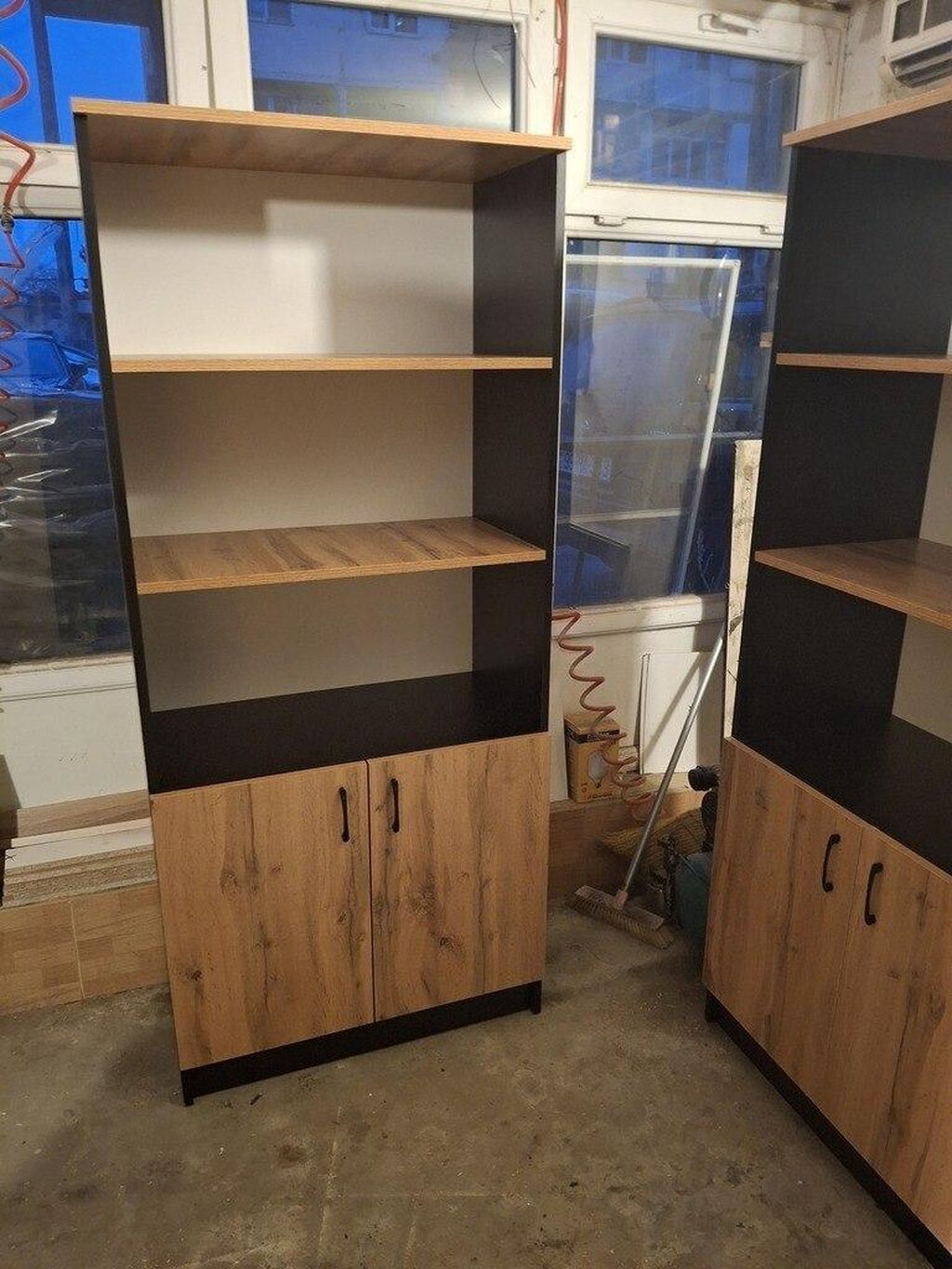 Düz dolab, 2 qapılı, Polkalı, Siyirməsiz, Azərbaycan — Mebel, Bakı
