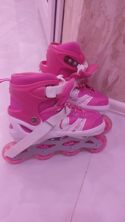Uşaq üçün tənzimlənən bıçaqlı təkərli konki (inline skates) - Rəng — Masazır