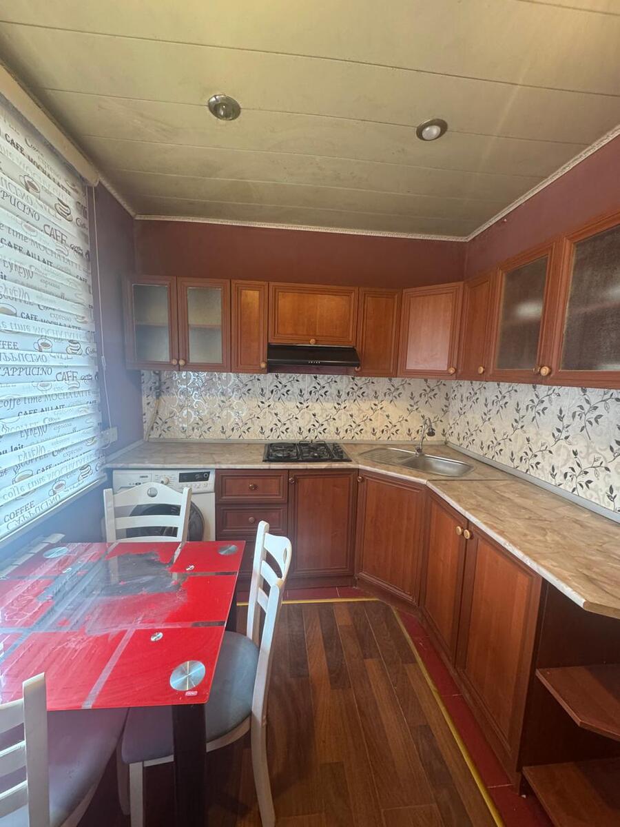 Satılır 1 otaqlı köhnə tikili 42 m² — Mənzil, Bakı (8)