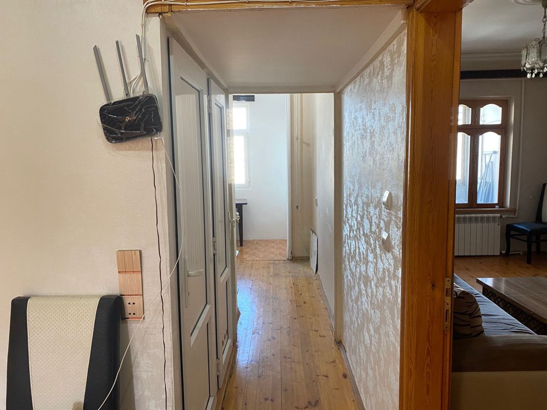 İcarəyə verilir 2 otaqlı köhnə tikili 70 m² — Mənzil, Bakı (6)