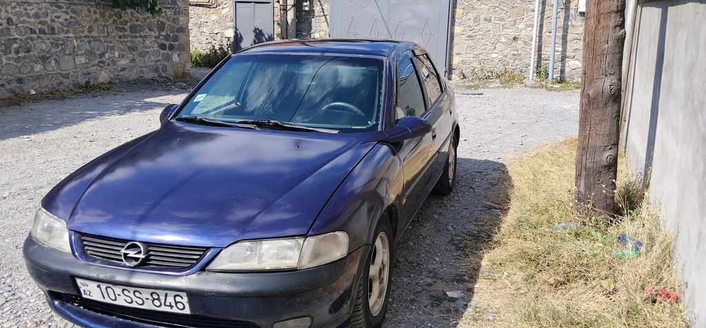 Opel Vectra, 2.0 L, 1996 il, 360 000 km 10-SS-846 — Avtomobillər, Şəki (7)