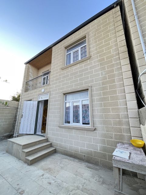 Həyət evi, Lökbatan qəs — Bakı