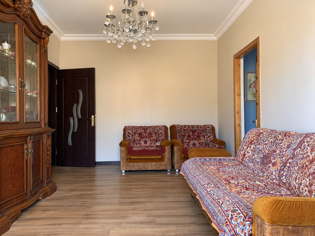 Satılır 5 otaqlı köhnə tikili 125 m² — Mənzil, Bakı (6)