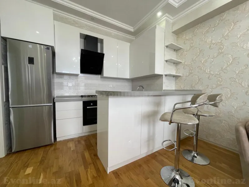 Kirayə verilir 3 otaqlı Mənzil Yeni tikili 75 m² Bakı, Binəqədi r., Azadlıq prospekti m — Mənzil, Bakı (4)