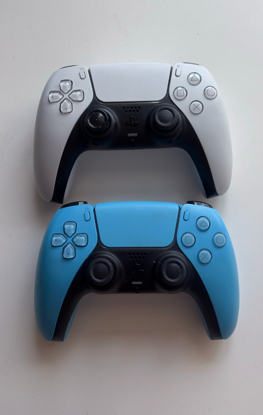 PS5 2 pult (rdr 2, kombat XL, black ops ıv) daımı hesabla bırlıkde — Oyun konsolları, Bakı (2)