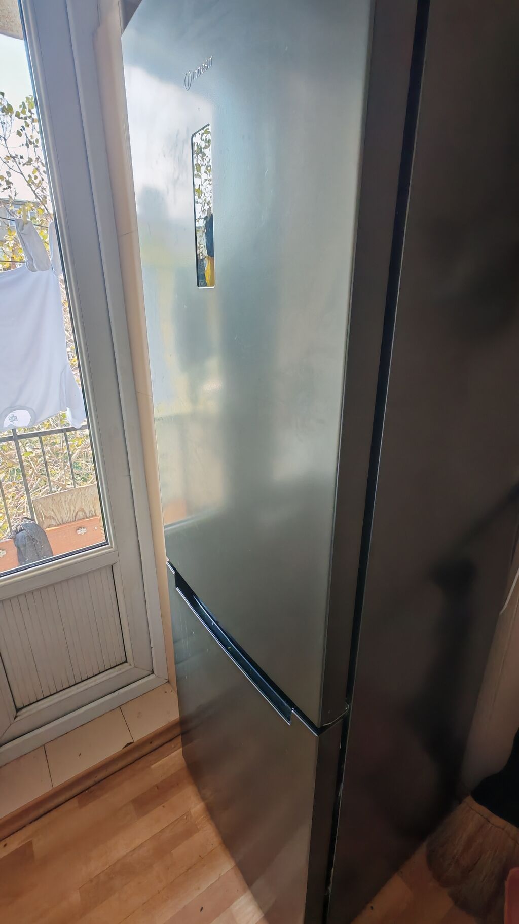 Indesit Total No Frost soyuducu - Rəng: metalik/inekss (inox) - Ön — Soyuducular, Bakı (2)