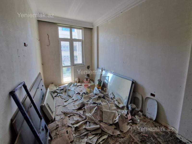 Satılır 4 otaqlı Bina evi menzil (Yeni tikili), 200 m², Nəsimi rayonu — Mənzil, Bakı (5)