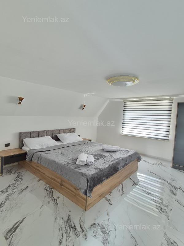 Günlük 3 otaqlı Həyət evi / Villa, 150 m², Quba — Ev, villa, Quba (9)