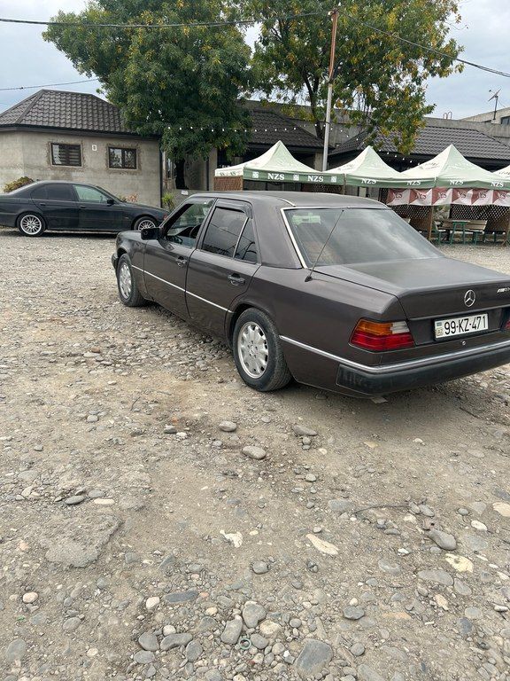Mercedes 200 E, 2.0 L, 1990 il, 356 000 km 99-KZ-471 — Avtomobillər, Quba (4)