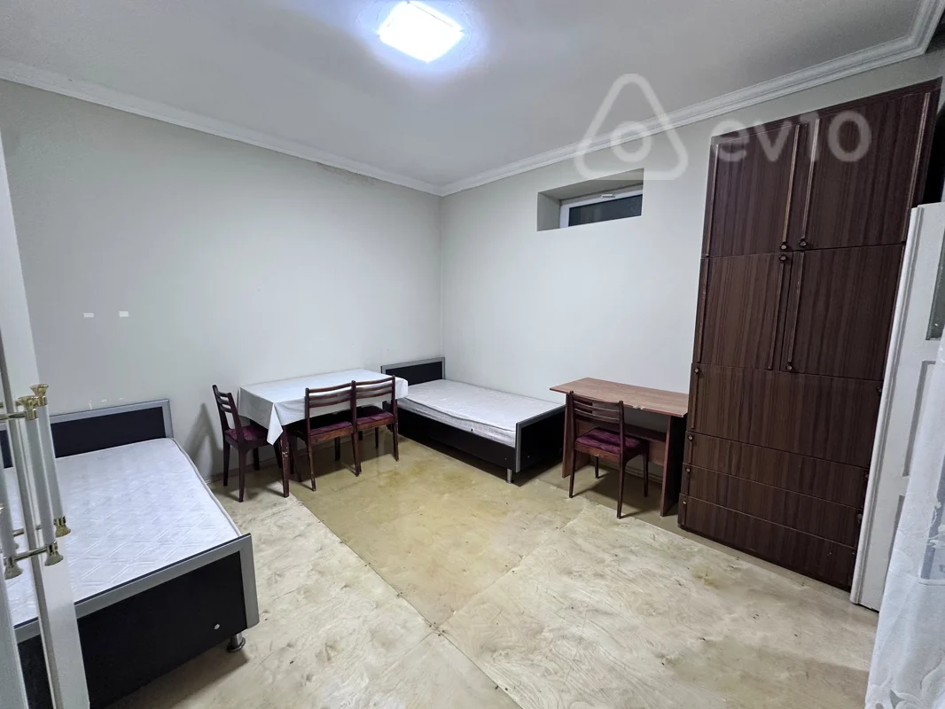 1 otaqlı həyət evi, 26 m², Insaatcilar metrosu — kirayə — Ev, villa, Bakı (3)