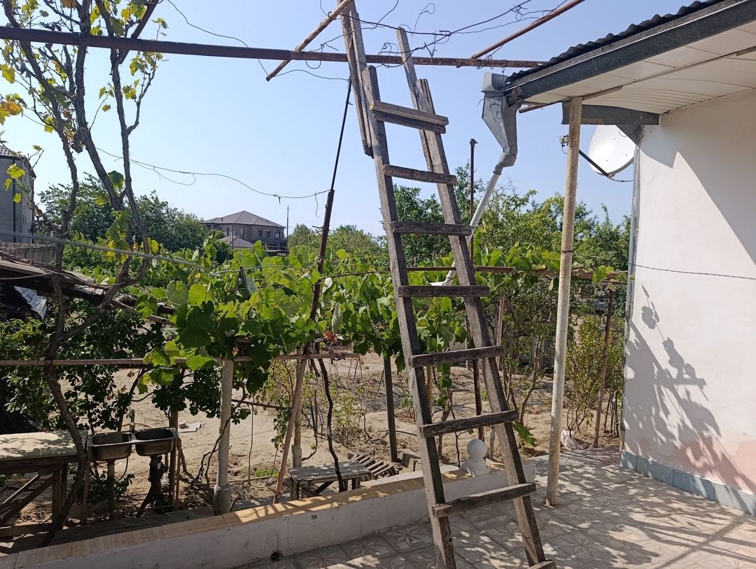 Satılır 5 otaqlı həyət evi/bağ evi 120 m² — Ev, villa, Bakı (5)