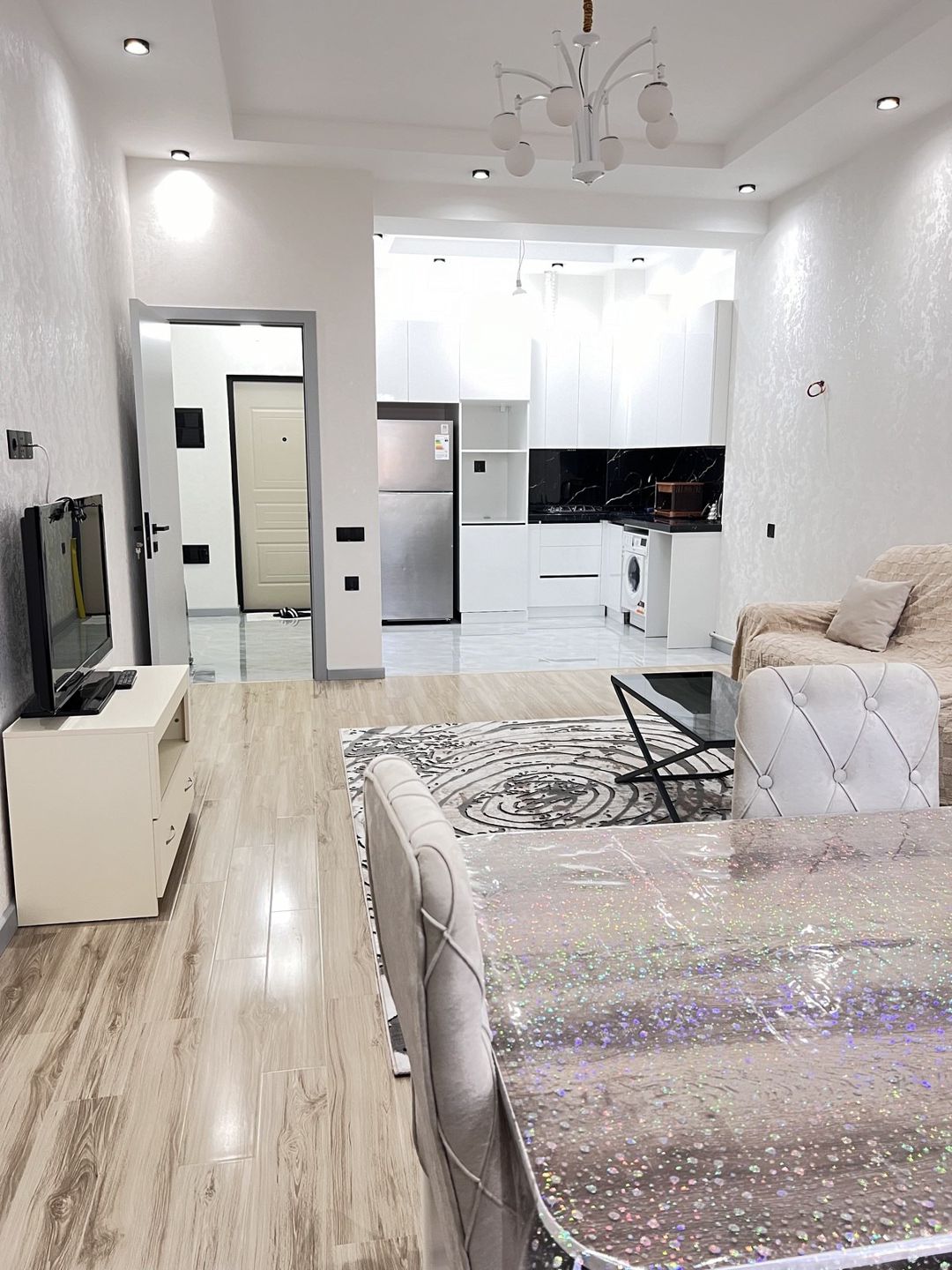 İcarəyə verilir 3 otaqlı yeni tikili 105 m² — Mənzil, Bakı (2)