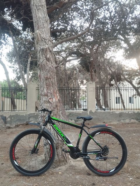 29-luq ölçülü BMX velosiped modeli yaxşı vəziyyətdədir göz — Digah