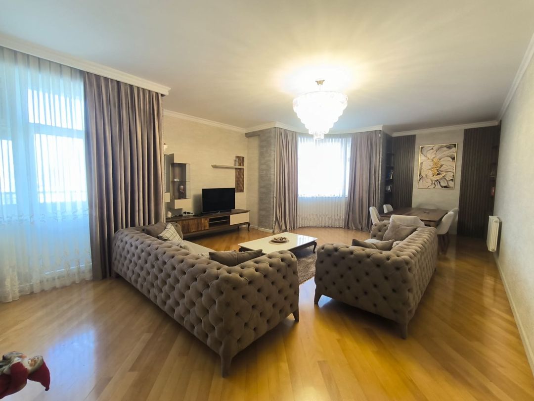 Satılır 3 otaqlı yeni tikili 145 m² — Mənzil, Bakı (5)