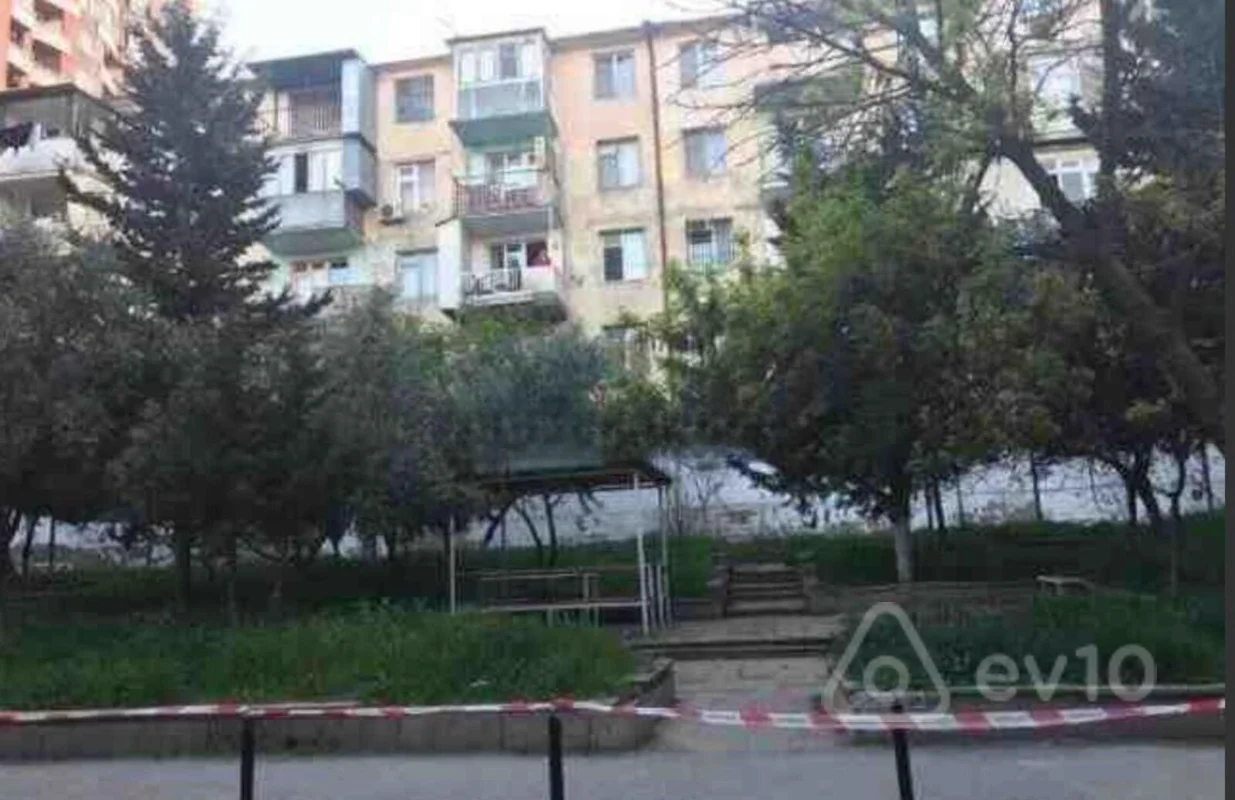 3 otaqlı mənzil, 80 m², Mireli Seyidov küçesi 32 — Bakı