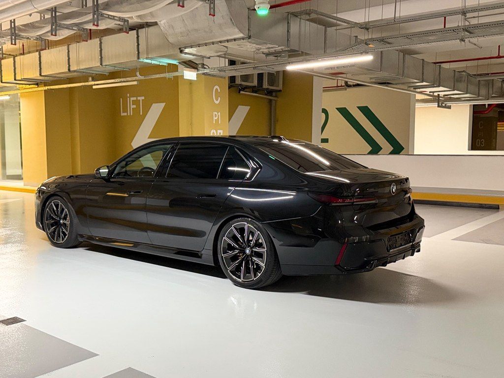 BMW 740, 3.0 L, 2022 il, 29 000 km — Avtomobillər, Bakı (7)