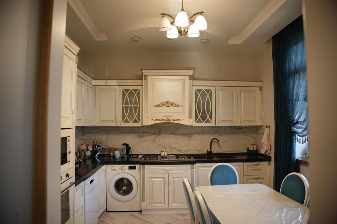 Satılır 7 otaqlı həyət evi/bağ evi 311 m² — Ev, villa, Bakı (11)