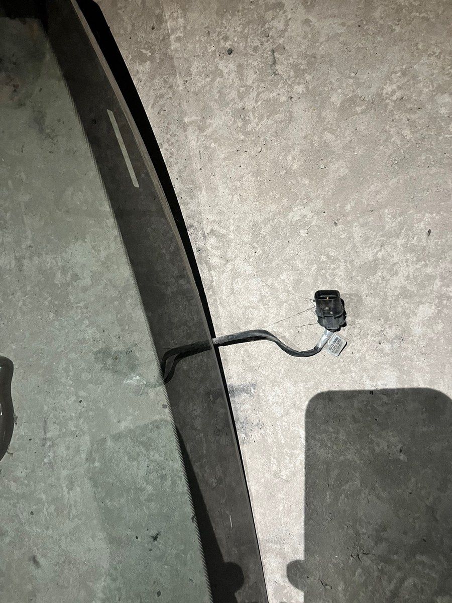 Hyundai ix35 Tucson 2010-2013 ön şüşəsi — Ehtiyat hissələri və aksesuarlar, Bakı (3)