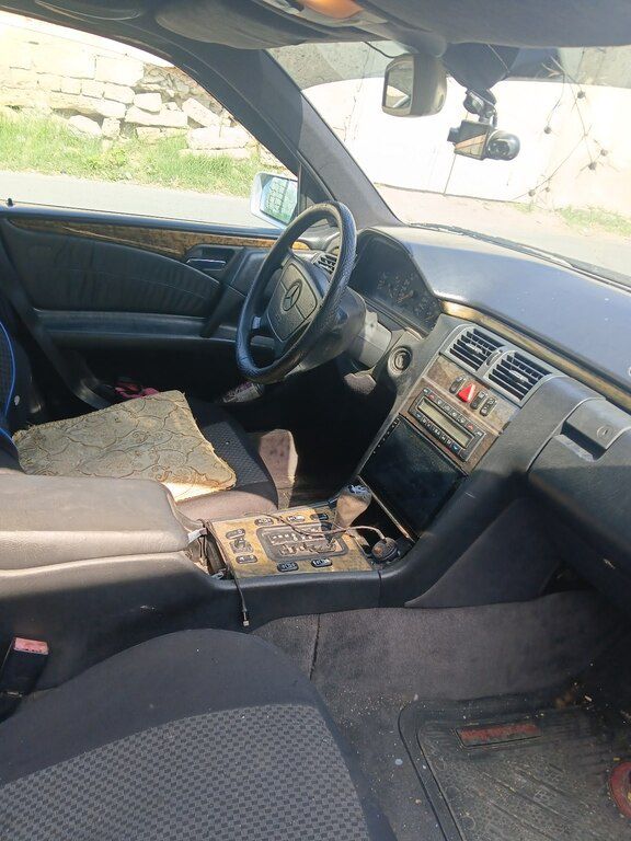 Mercedes E 200, 2.0 L, 1998 il, 385 000 km 99-FA-067 — Avtomobillər, Bakı (4)