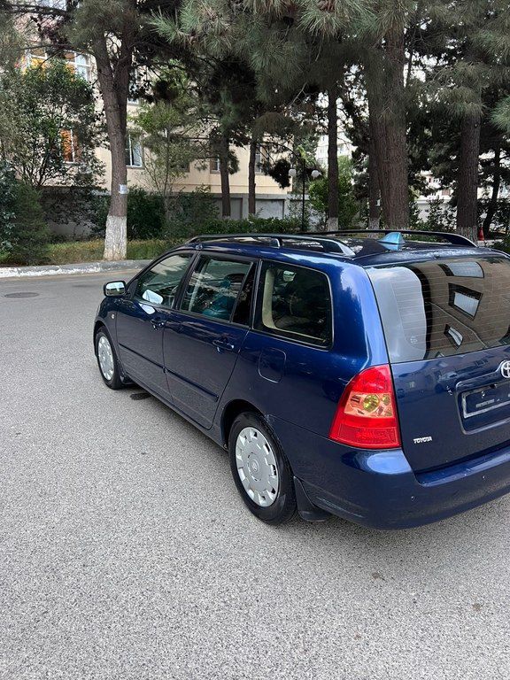 Toyota Corolla, 1.4 L, 2005 il, 385 000 km — Avtomobillər, Bakı (5)