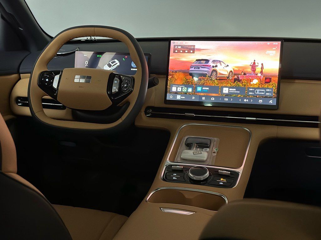 Geely Galaxy Starship 7, 1.5 L, 19.09 kWh, 2025 il, yeni — Avtomobillər, Bakı (11)
