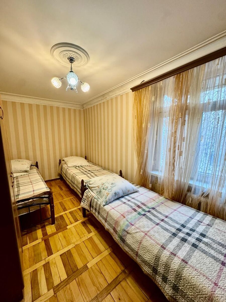 Satılır 2 otaqlı köhnə tikili 55 m² — Mənzil, Bakı (5)