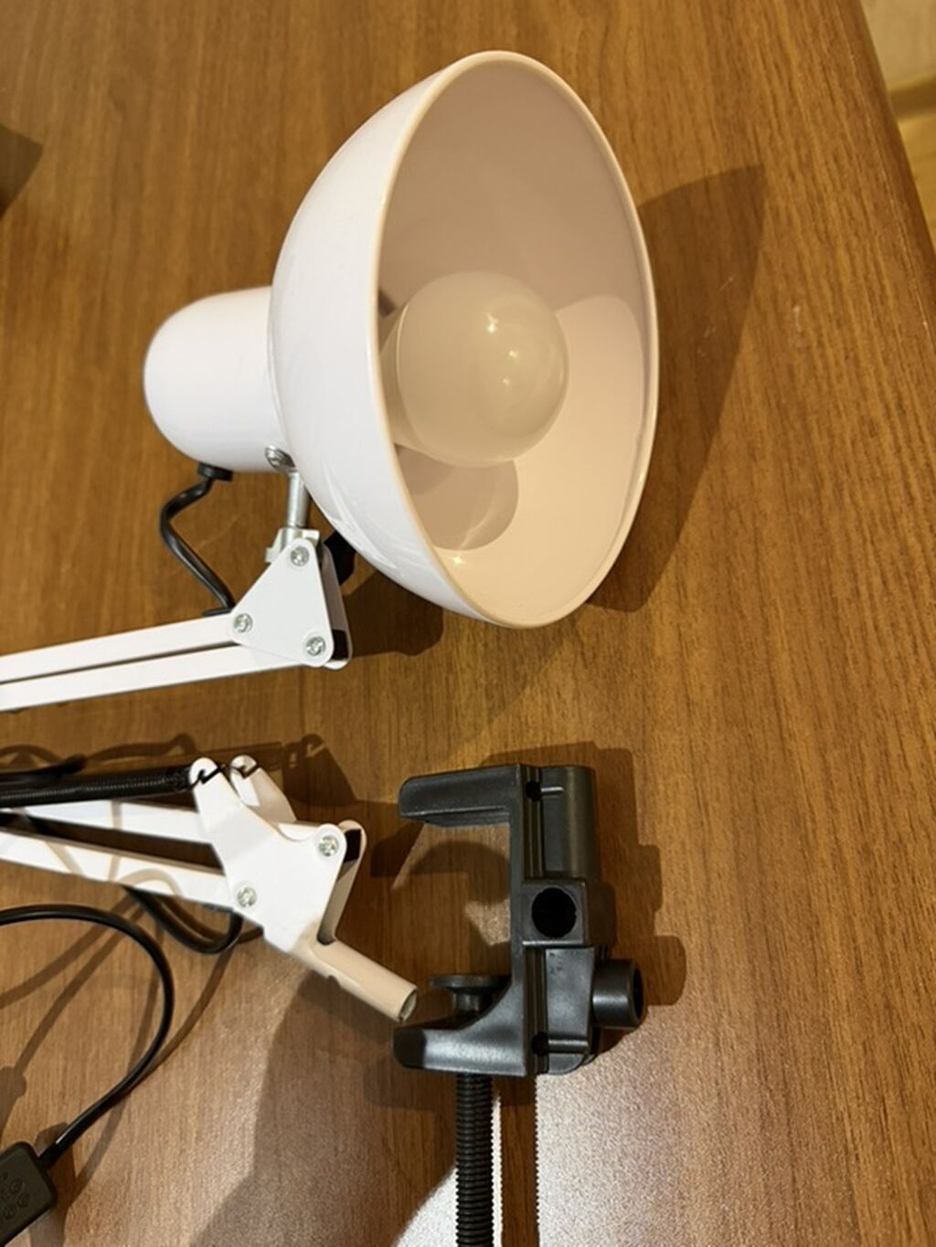 Masa üçün quyruq qarmaqlı (clamp) quraşdırılan, çevik qollu elektrik — Döşəmə və stol lambaları, Gəncə (2)