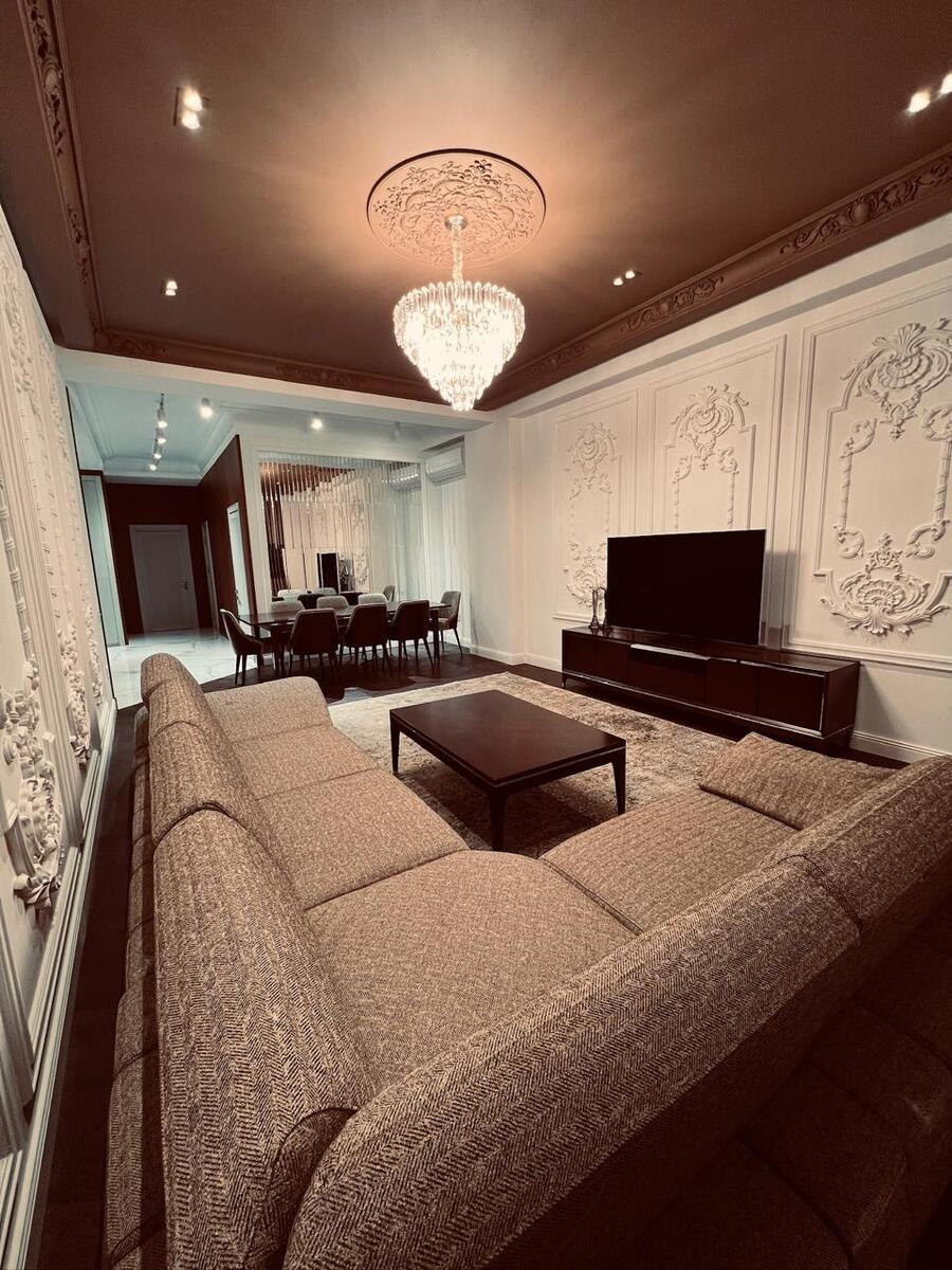Satılır 3 otaqlı yeni tikili 170 m² — Mənzil, Bakı (5)