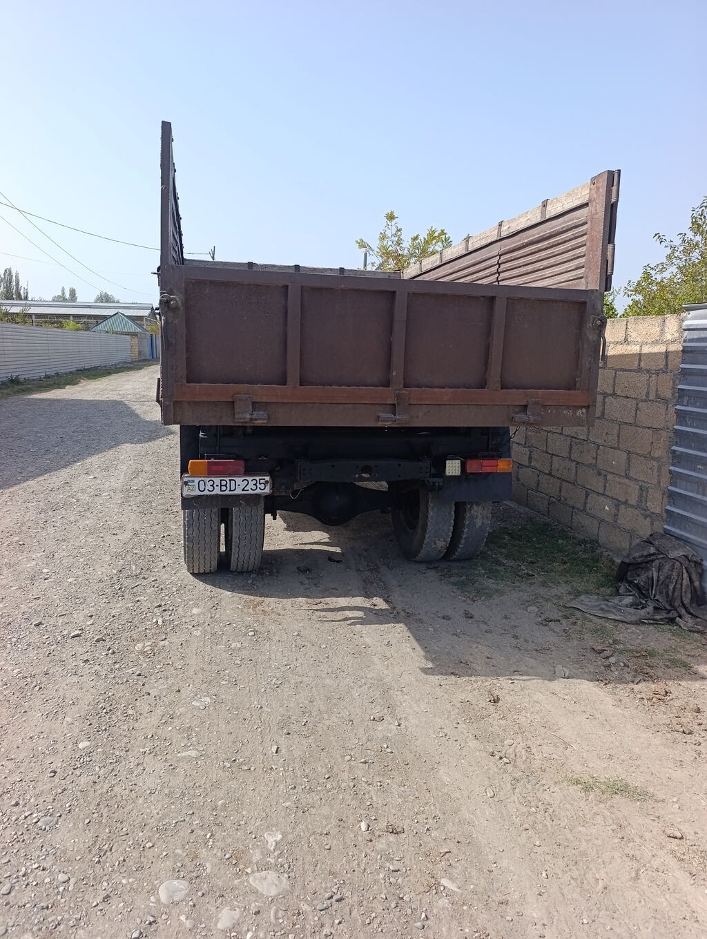 Yük maşını – ZIL 130 tipli, benzinli, arxa qoşqusuz, tək kabinalı 03-BD-235 — Yük maşınları, Ağdaş (3)
