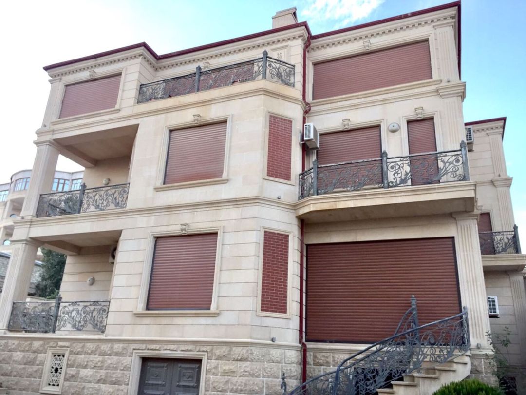 Satılır 8 otaqlı həyət evi/bağ evi 1000 m² — Ev, villa, Bakı (2)