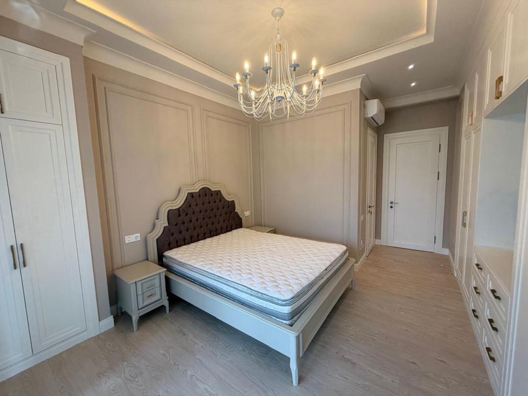 İcarəyə verilir 4 otaqlı yeni tikili 220 m² — Mənzil, Bakı (6)