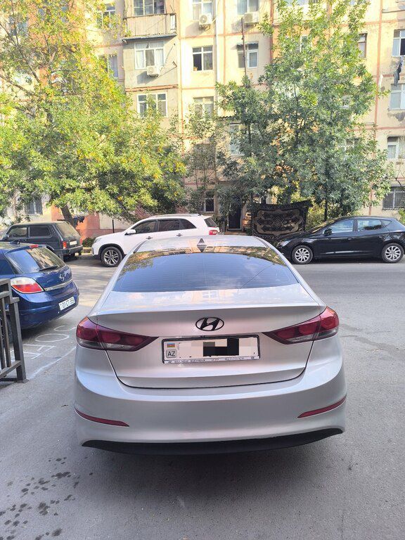Hyundai Elantra, 2.0 L, 2017 il, 250 253 km — Avtomobillər, Bakı (2)