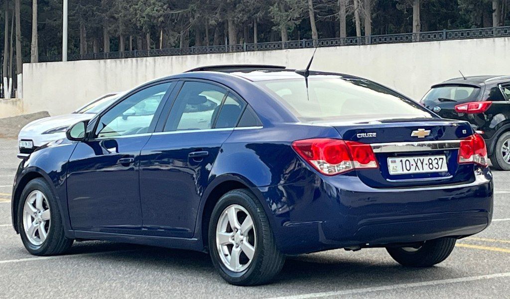 Chevrolet Cruze, 1.4 L, 2011 il, 328 300 km 10-XY-837 — Avtomobillər, Sumqayıt (12)