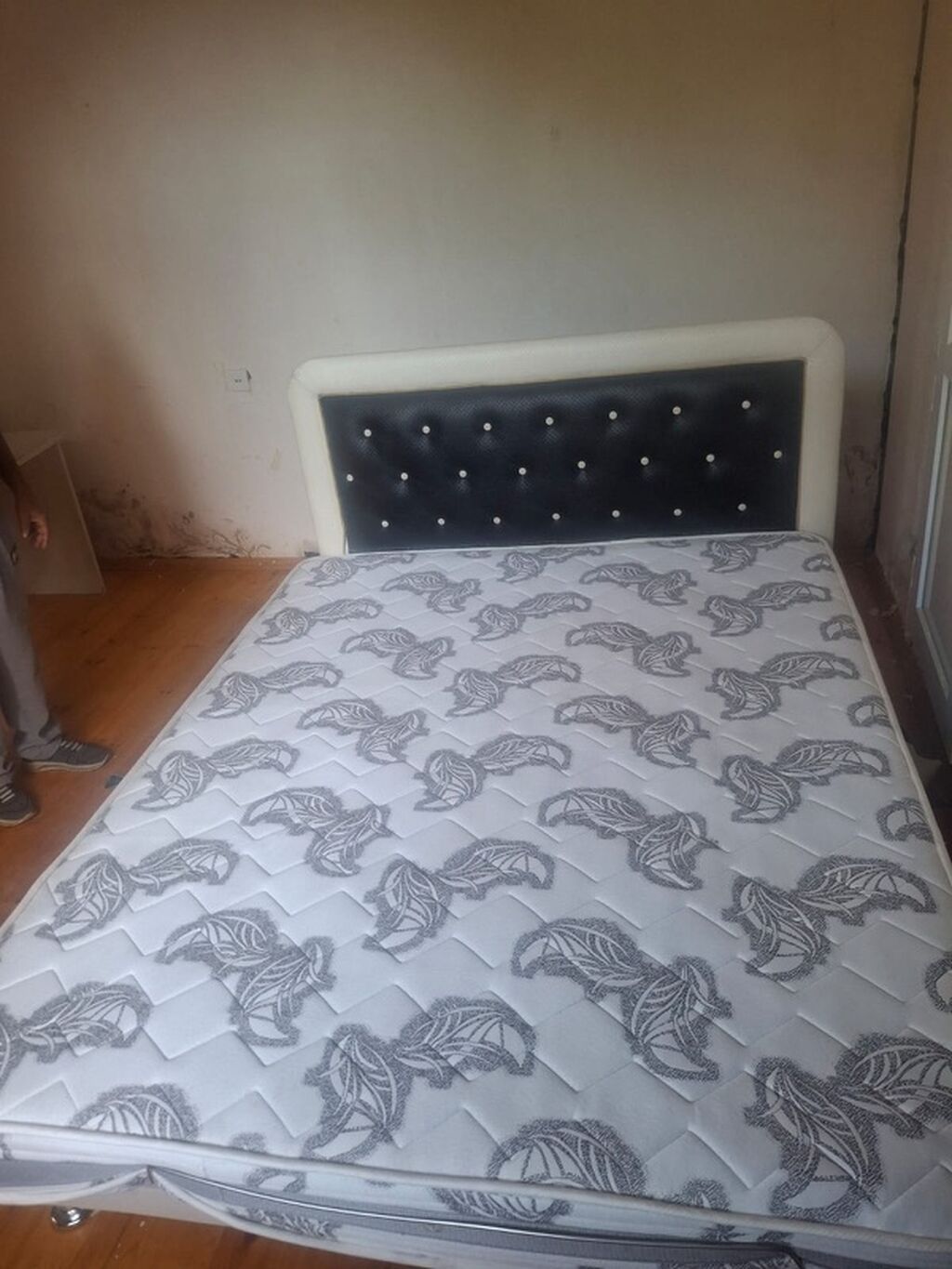 İki nəfərlik çarpayı Matras daxil deyil qiymətə - Ölçü: 170×200 sm — Yataqlar, Bakı (2)