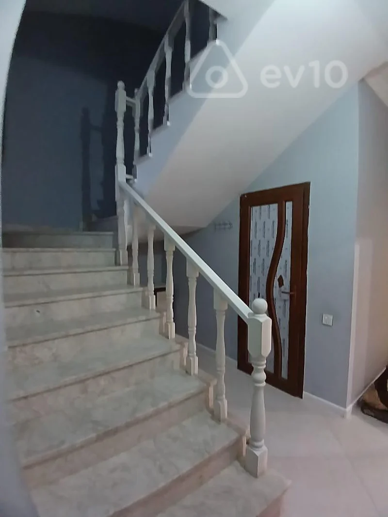6 otaqlı həyət evi, 200 m², Xirdalan, Xırdalan — kirayə — Ev, villa, Xırdalan (8)
