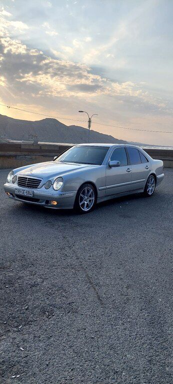 Mercedes E 220, 2.2 L, 2000 il, 300 000 km 99-GE-684 — Avtomobillər, Mingəçevir (6)