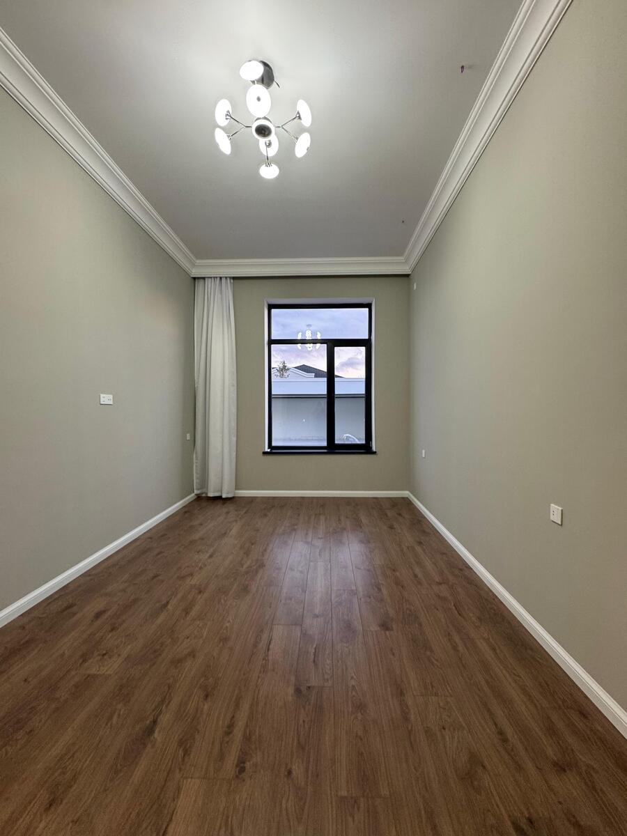 Satılır 4 otaqlı həyət evi/bağ evi 240 m² — Ev, villa, Bakı (9)