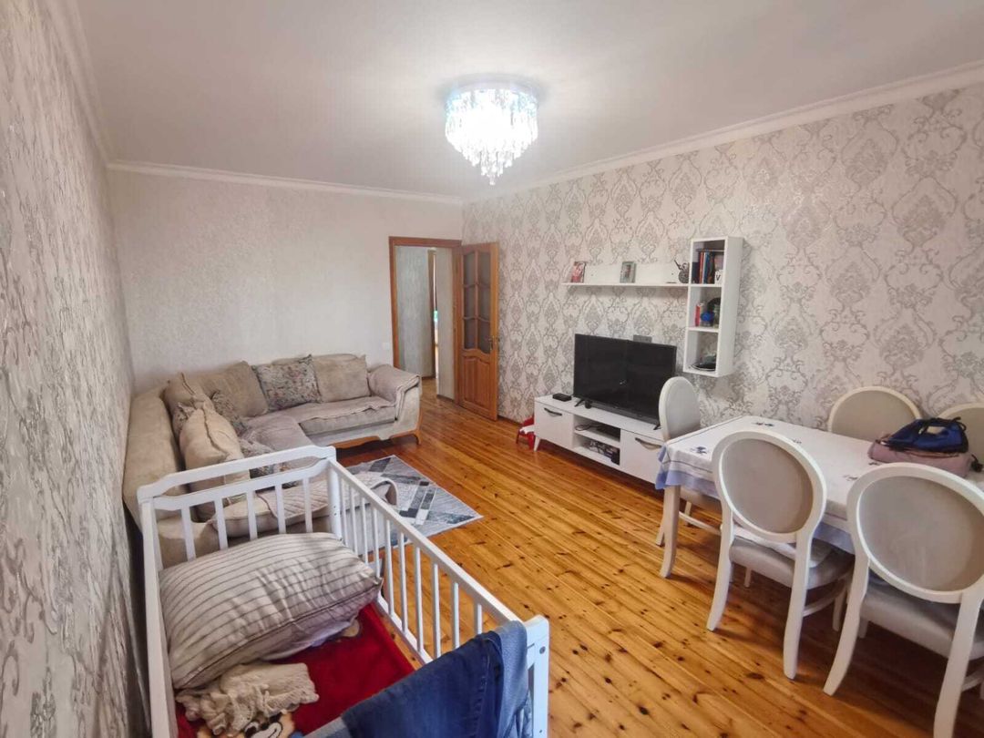 Satılır 2 otaqlı köhnə tikili 65 m² — Mənzil, Bakı (2)