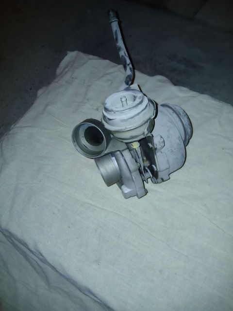 Məhsul: Avtomobil turbin (turbocharger) komplekti Təsvir: - Komplektə — Bakı