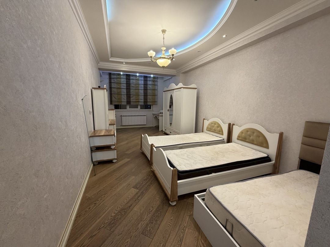 Satılır 3 otaqlı yeni tikili 168 m² — Mənzil, Bakı (4)