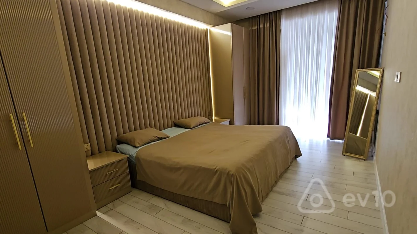 3 otaqlı mənzil, 140 m², Əliyar Əliyev küçəsi — kirayə — Mənzil, Bakı (6)