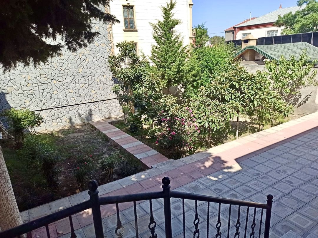 Satılır 8 otaqlı həyət evi/bağ evi 200 m² — Ev, villa, Bakı (5)