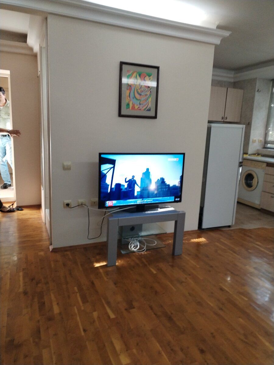 İcarəyə verilir 1 otaqlı köhnə tikili 35 m² — Mənzil, Bakı (6)