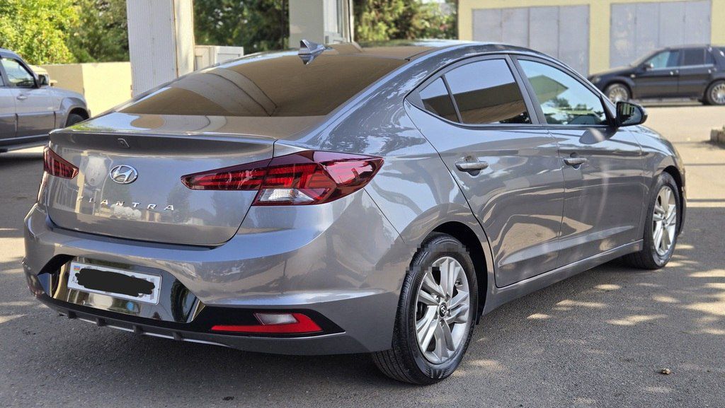 Hyundai Elantra, 2.0 L, 2018 il, 80 467 km — Avtomobillər, Tovuz (3)