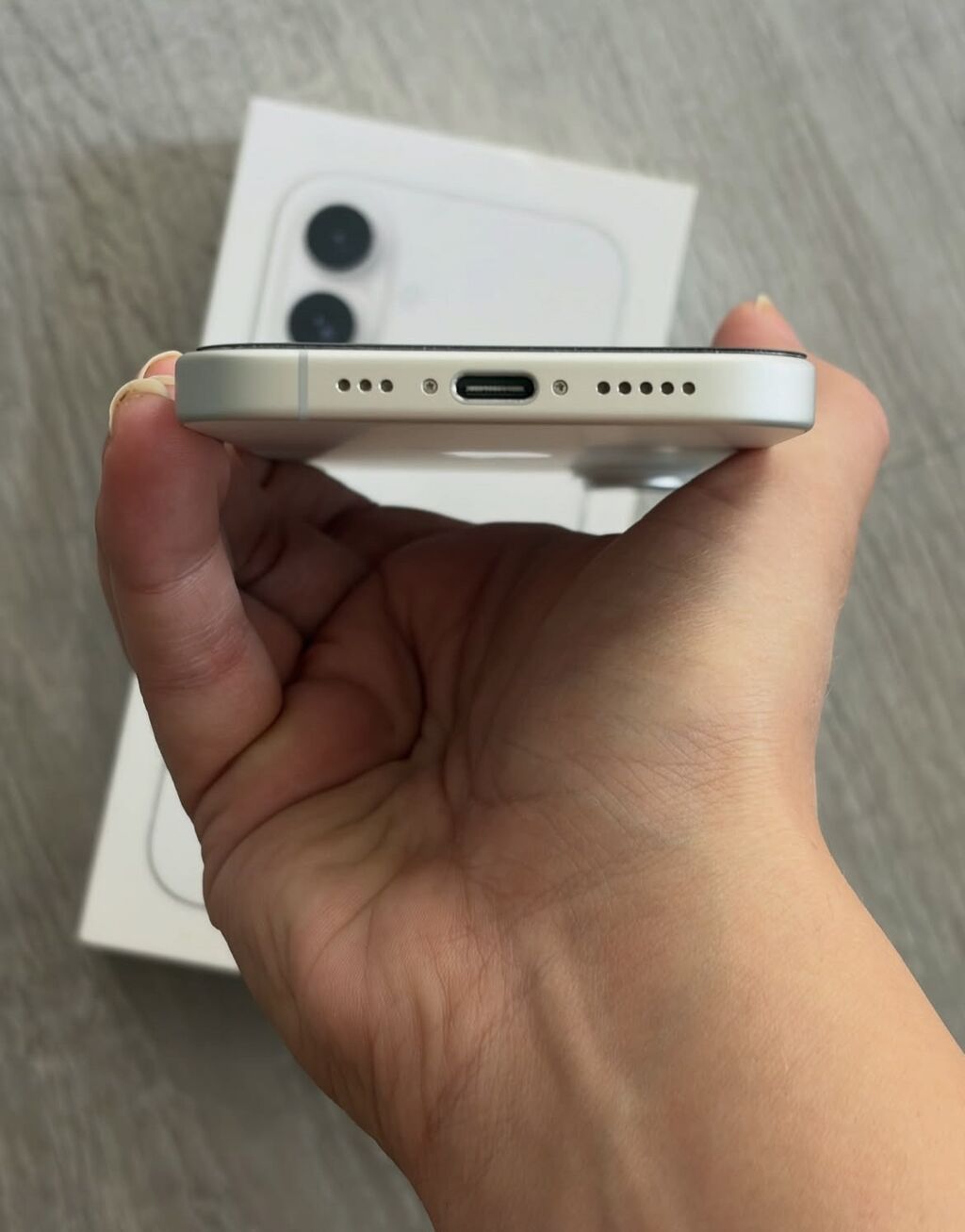 IPhone 16, 128 GB, Ağ, Zəmanət, Barmaq izi, Simsiz şarj — Apple iPhone, Bakı (4)