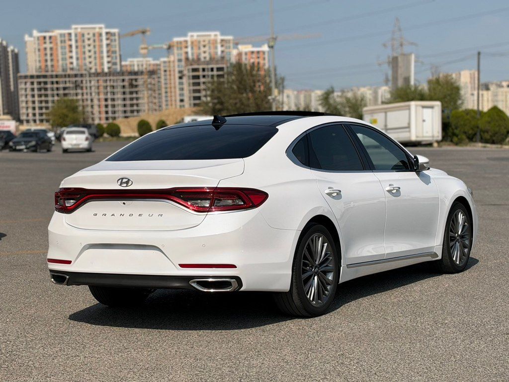 Hyundai Grandeur, 2.2 L, 2017 il, 235 000 km — Avtomobillər, Bakı (4)