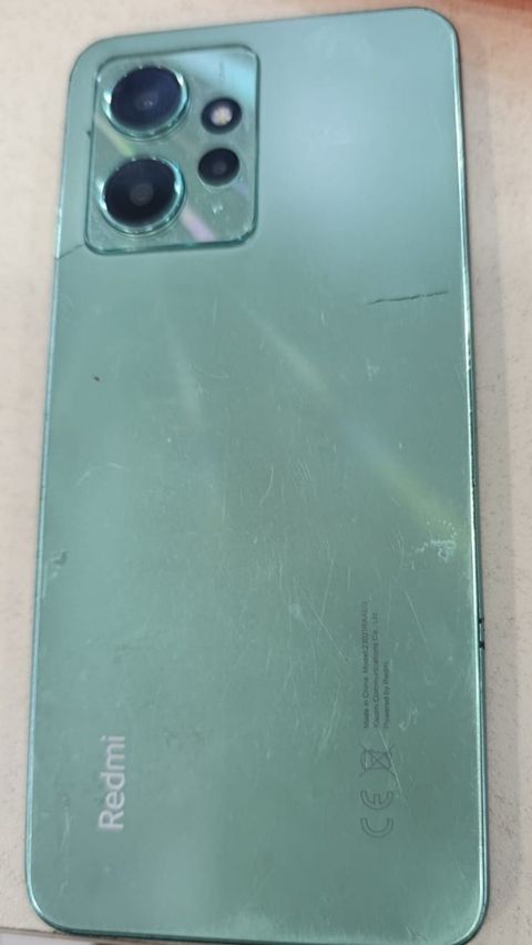 Redmi 12, 128 GB, rəng - Yaşıl, Qırıq — Quba