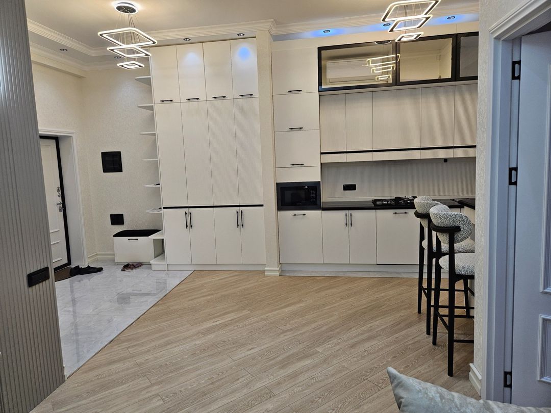 İcarəyə verilir 2 otaqlı yeni tikili 80 m² — Mənzil, Bakı (5)